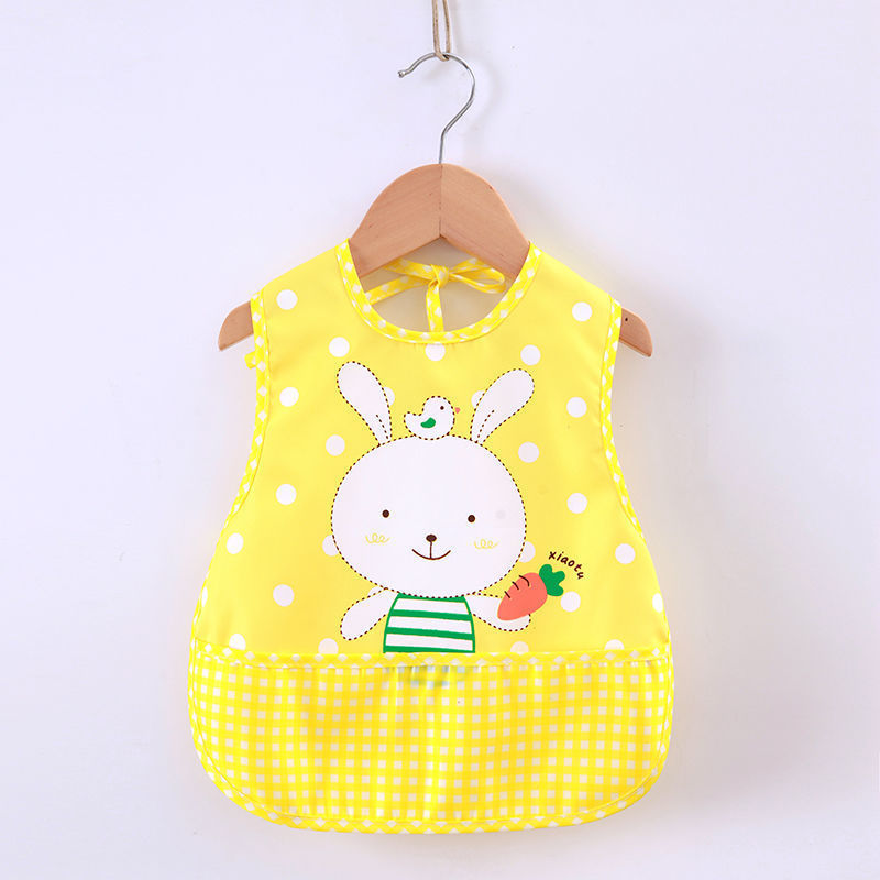 Comfy Waterproof Bib—Mealtime Made Fun and Easy